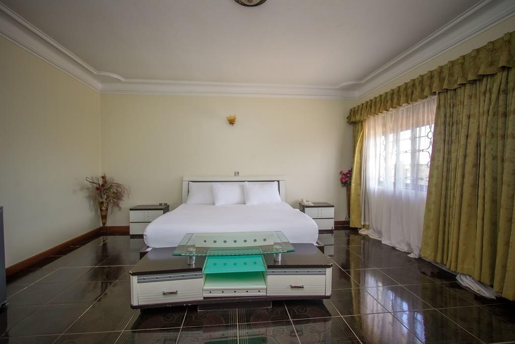 קמפאלה Alfa Hotel Munyonyo מראה חיצוני תמונה